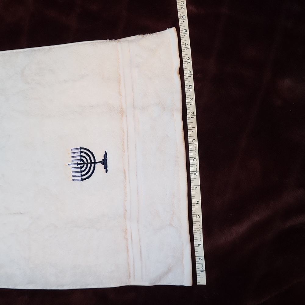 NWOT 100% Cotton Menorah Hand Towels- 2 Towels For @celinecote489 - Picture 9 of 10